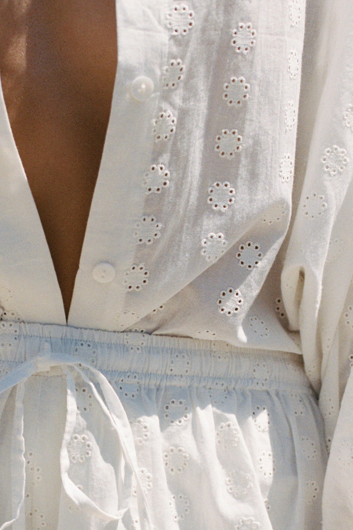 Lounge Shirt - Dove broderie - Cooke Swim