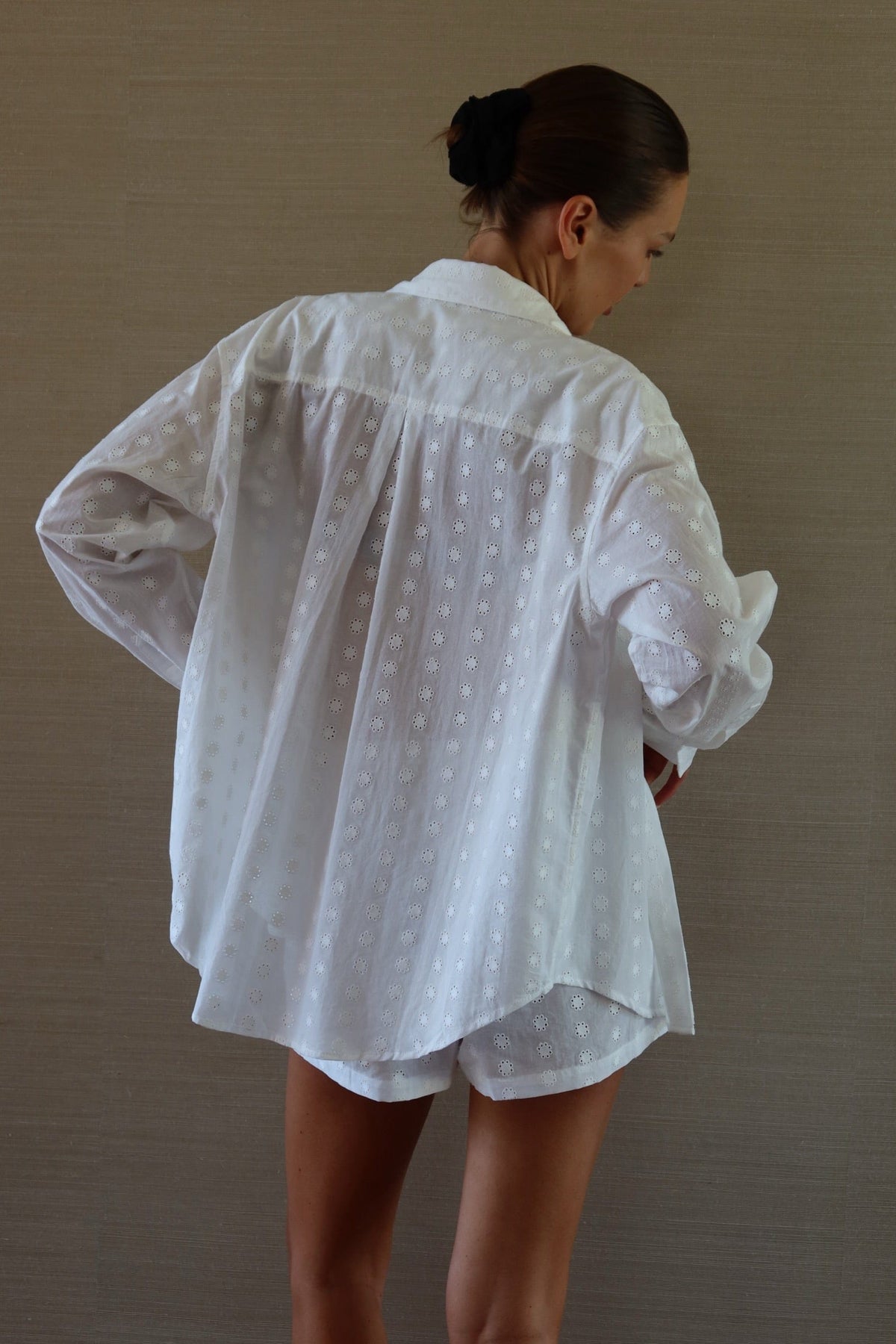 Lounge Shirt - Dove broderie - Cooke Swim